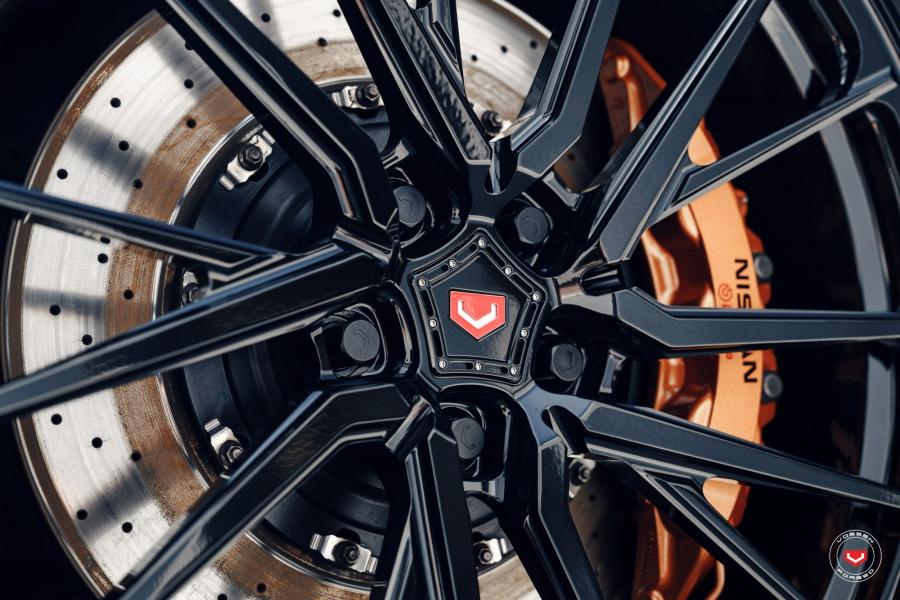 Колеса Nissan GT-R on Vossen Wheels (M-X4T) 2019 года  (фото 13 из 15)